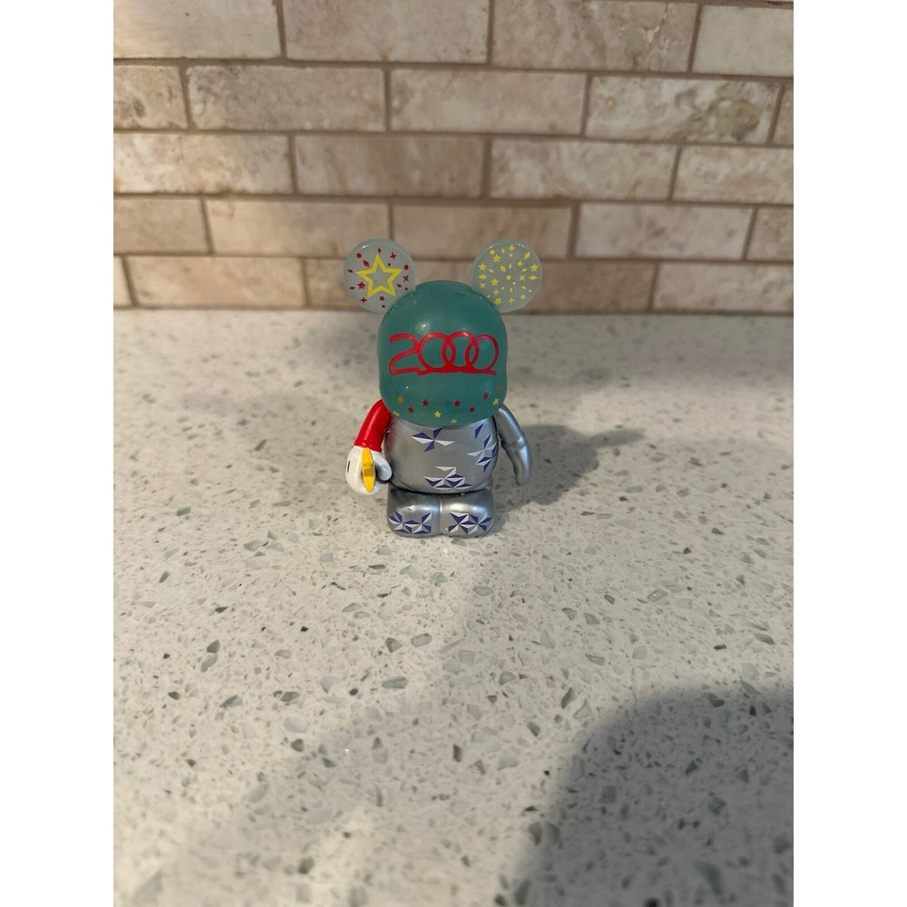 DISNEY VINYLMATION 3"‎ PARK 7 MILLENNIUM CELEBRATION EPCOT 2000 g1